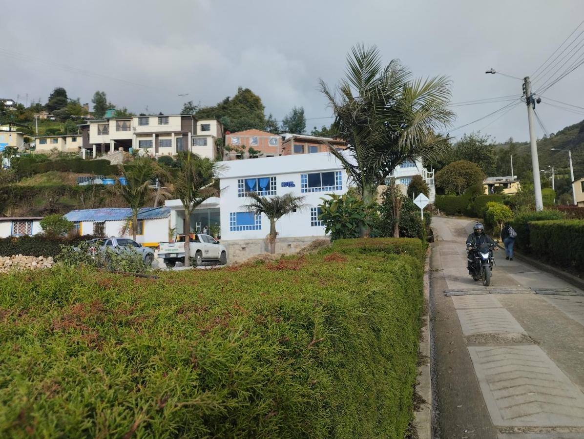 Hotel Colina Los Robles Gachancipa エクステリア 写真